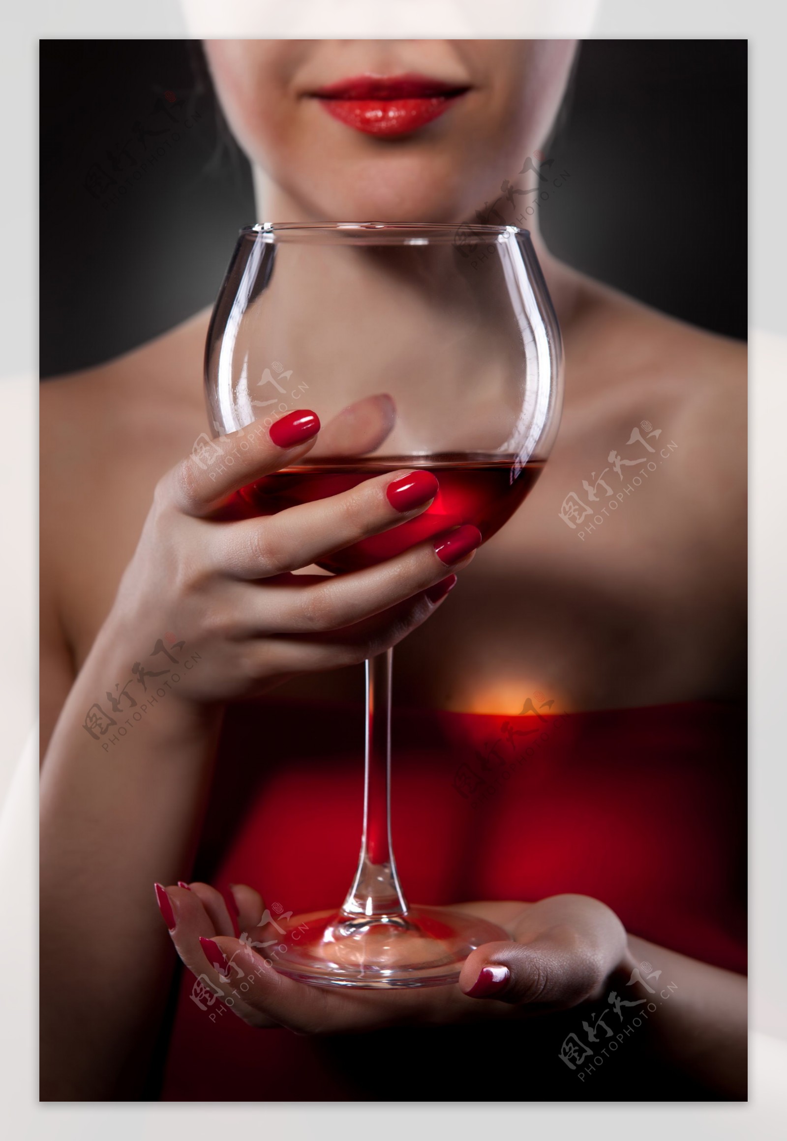 美女红酒图片