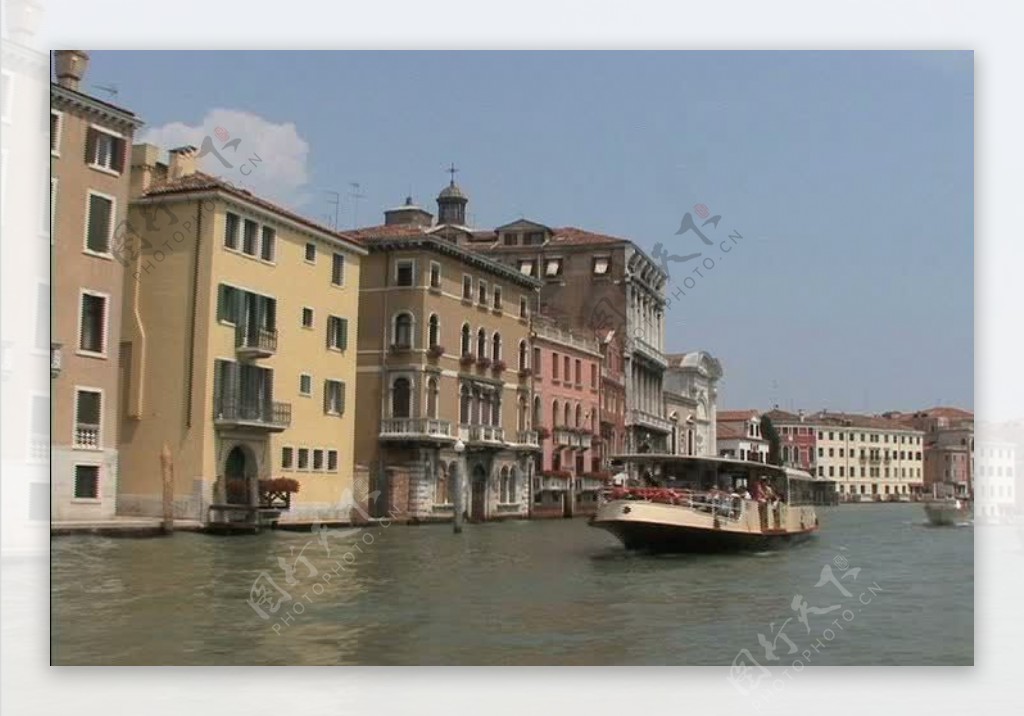 在威尼斯大运河股票视频画面的宫殿和船视频免费下载