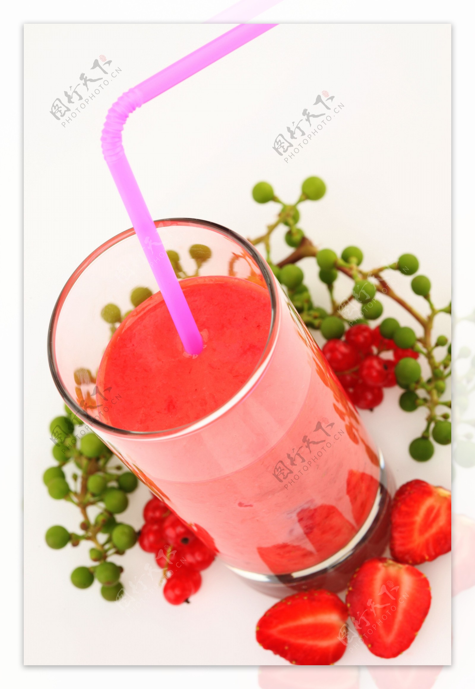 草莓汁图片