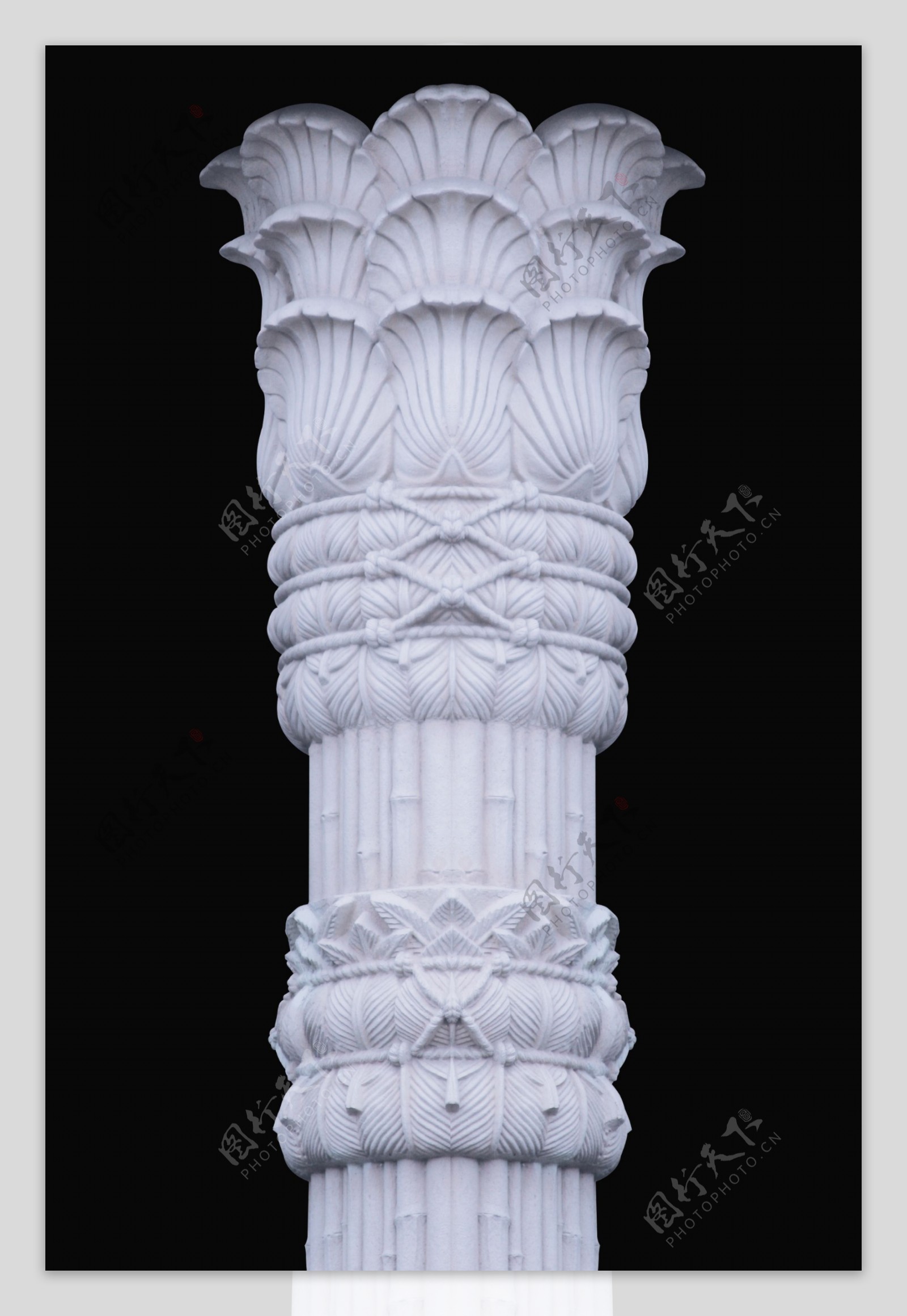 欧式雕花柱子雕塑psd素材