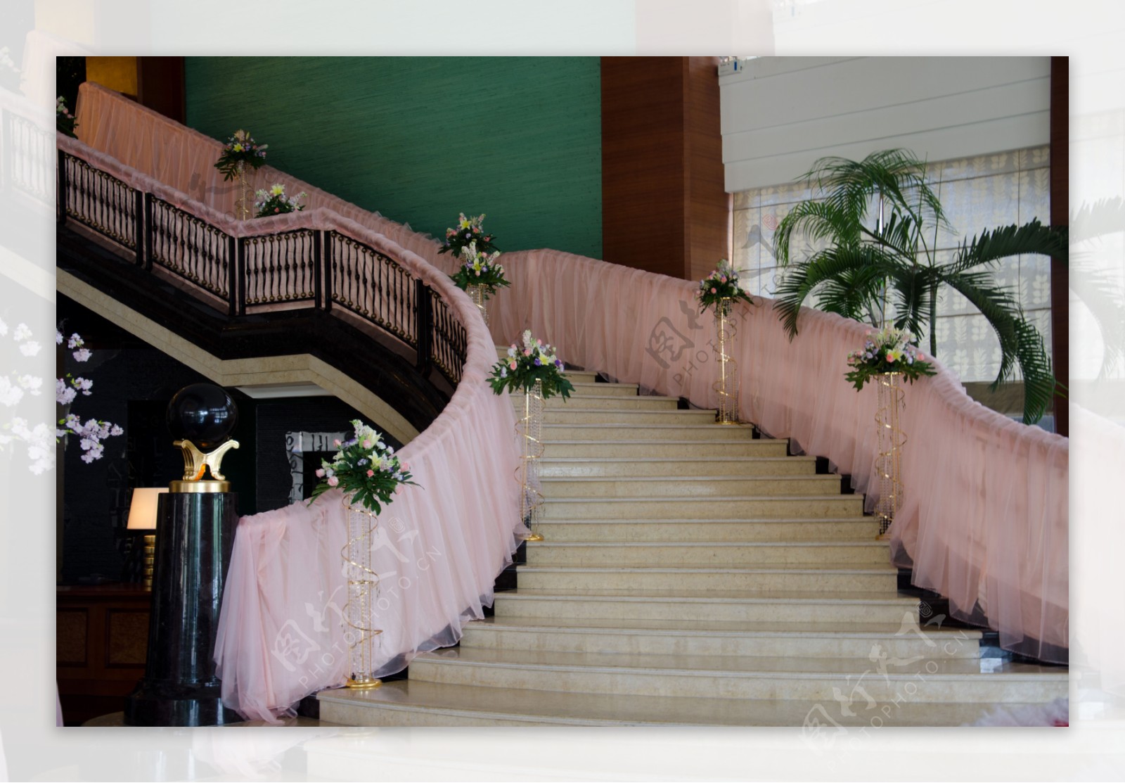 欧式酒店楼梯图片
