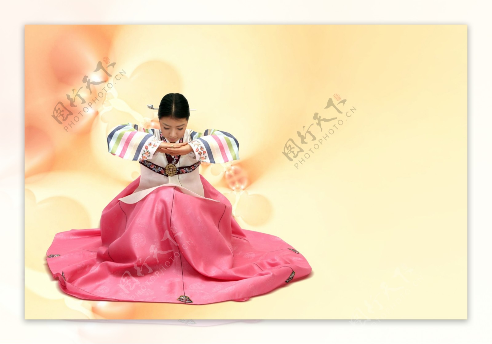 韩国妇女韩服舞蹈民俗特点影骑韩国实用设计分层源文件PSD源文件