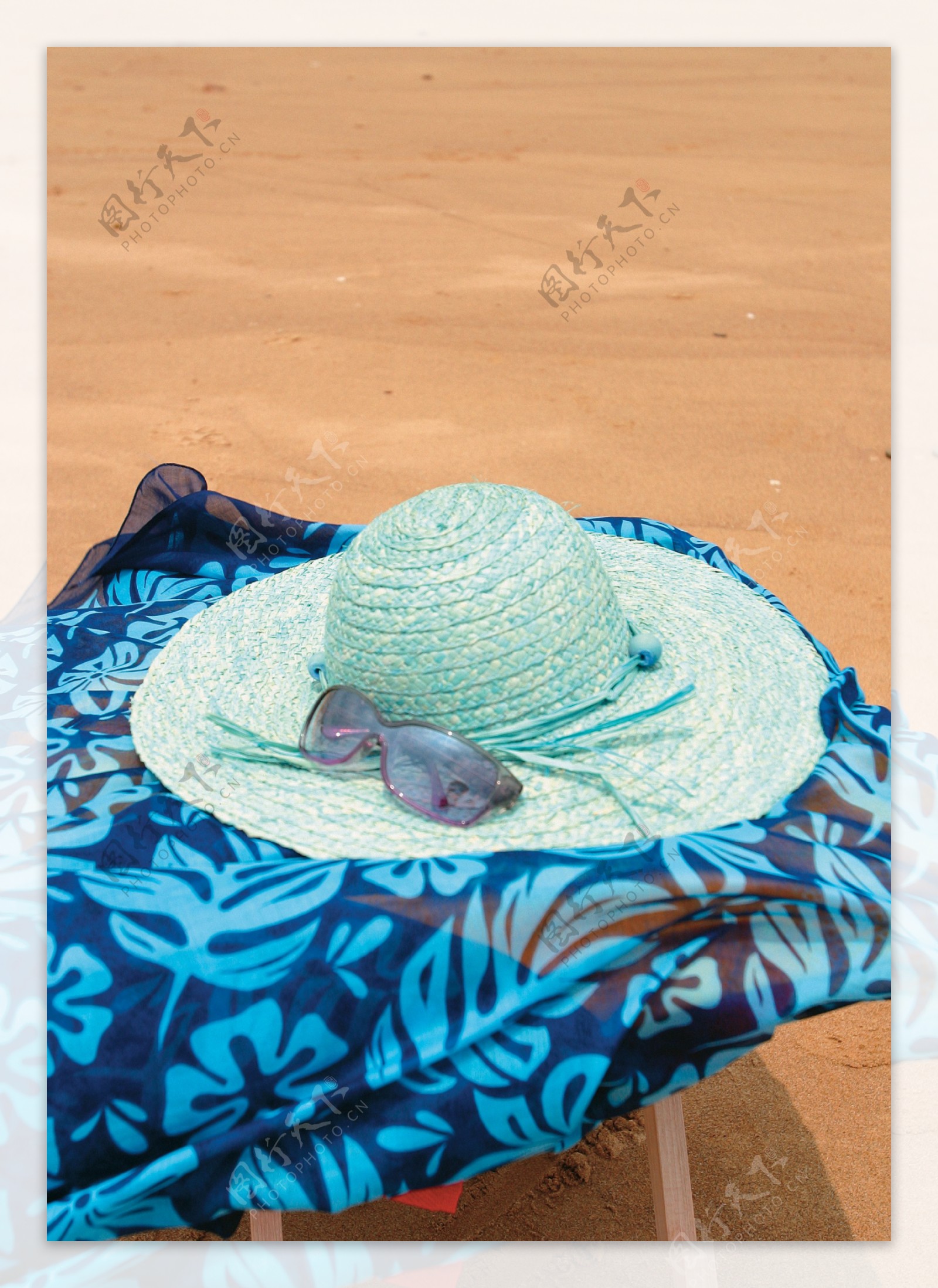 夏日气息海星海边阳光花夏日用品水风景帽子鞋子沙滩旅游