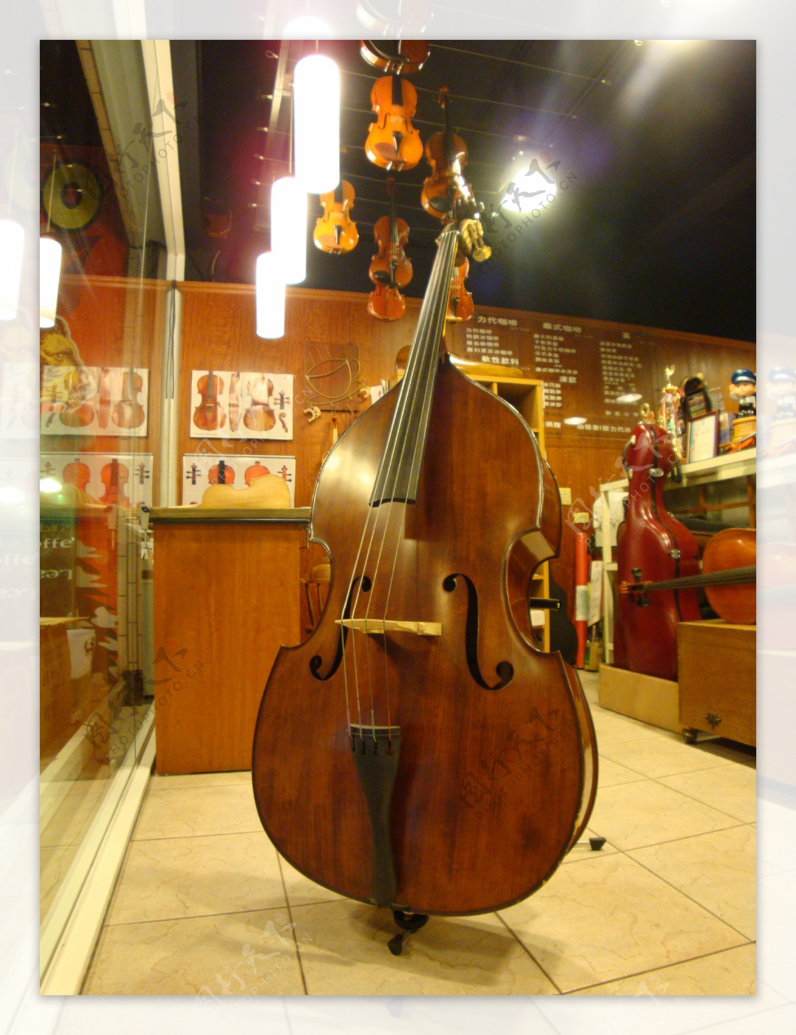 大提琴圖片