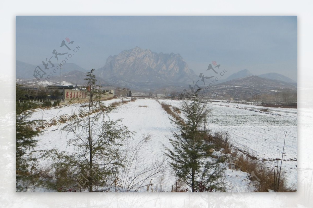 玉寨山南部冬景图片