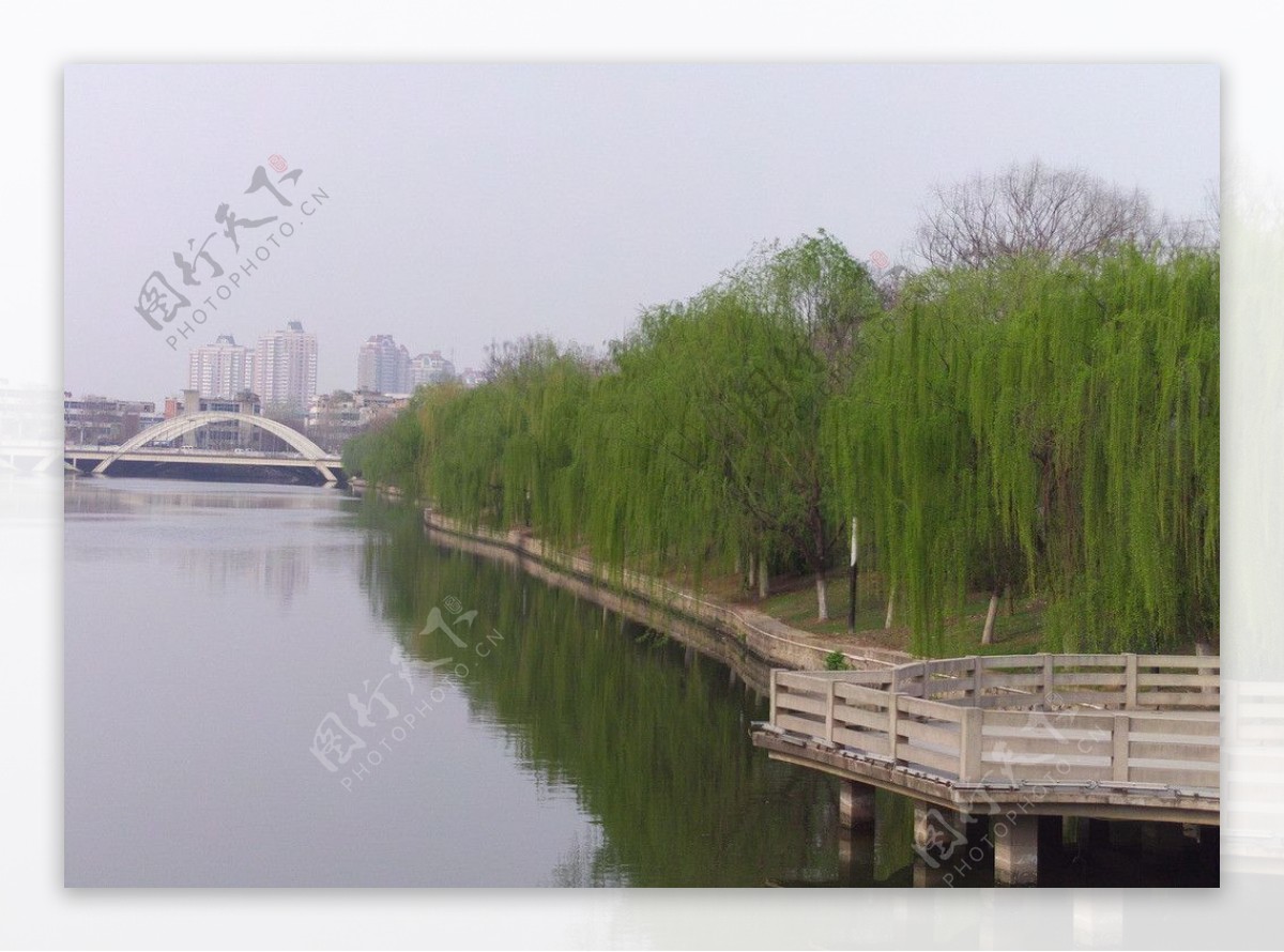 东城河水岸图片