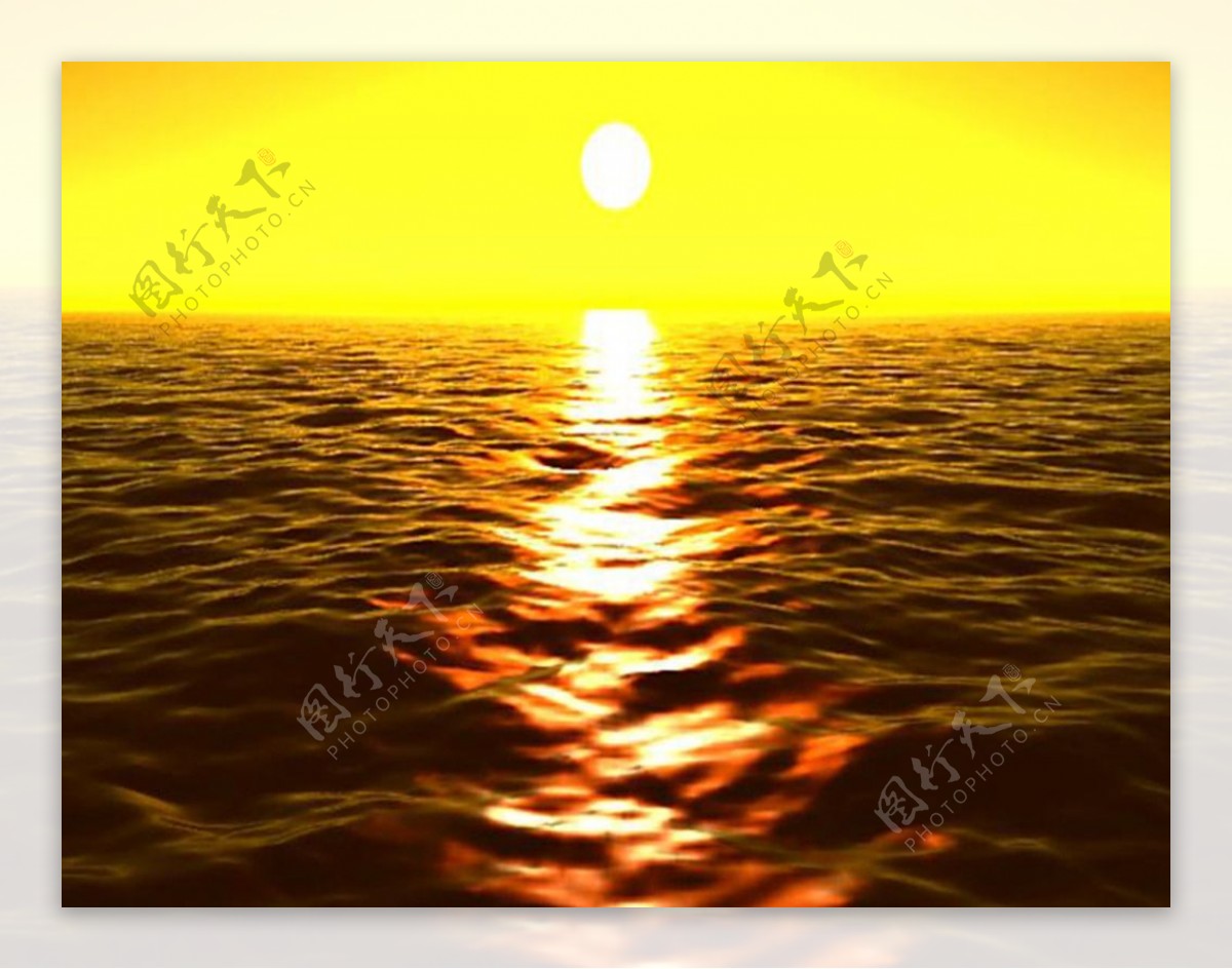 金黄色的海面夕阳