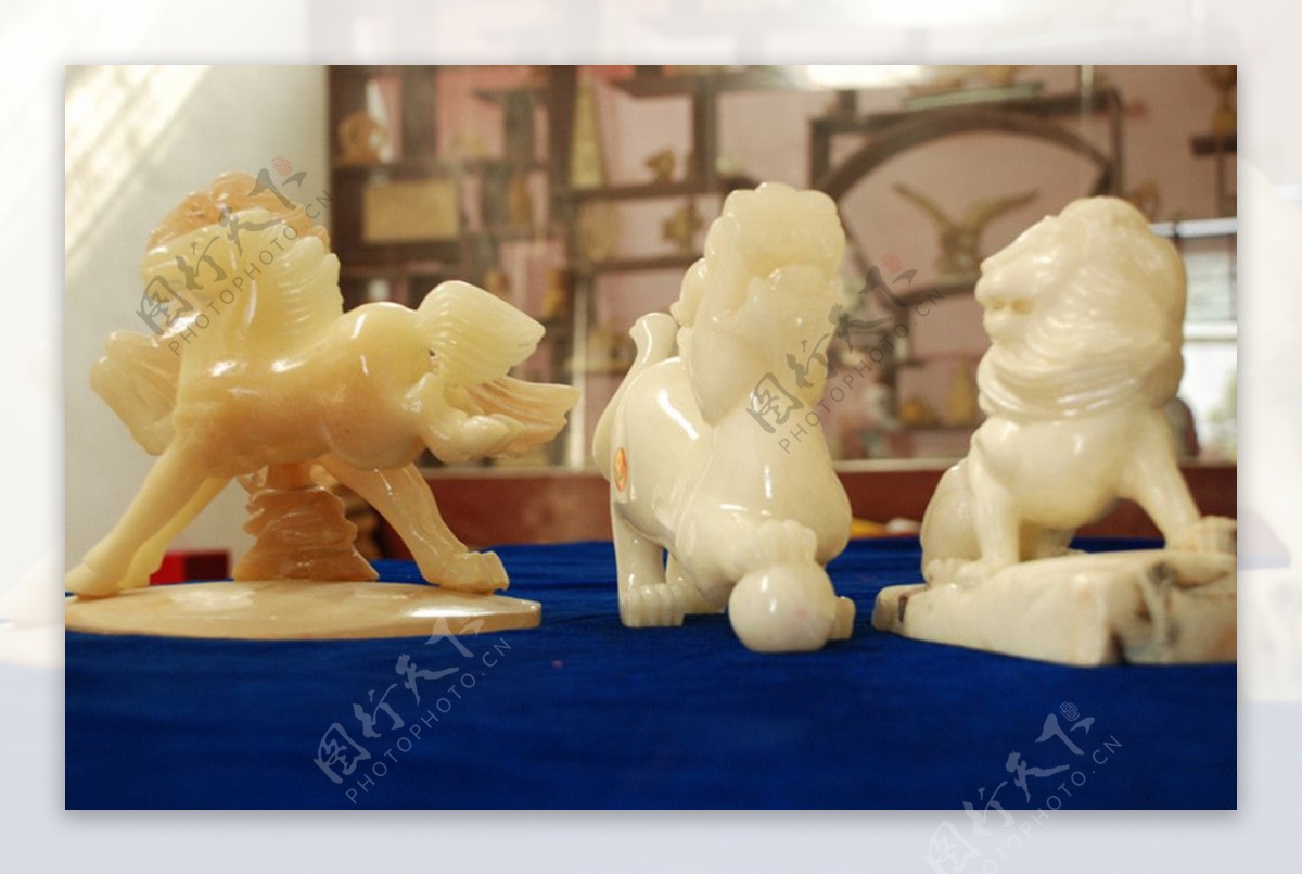 石膏雕刻马狮子图片