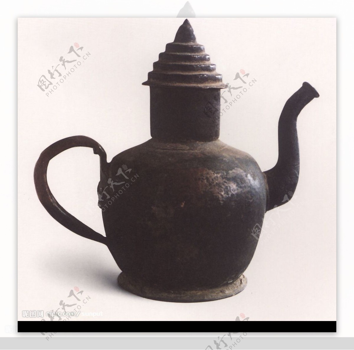 铜酥油茶壶图片