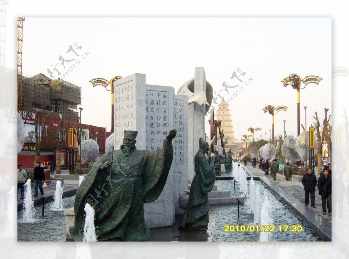 西安大唐不夜城之六雕塑群图片