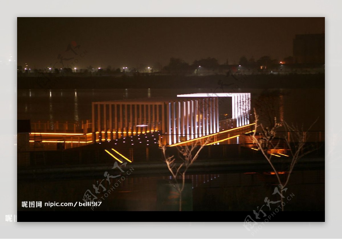 灞桥夜景005图片