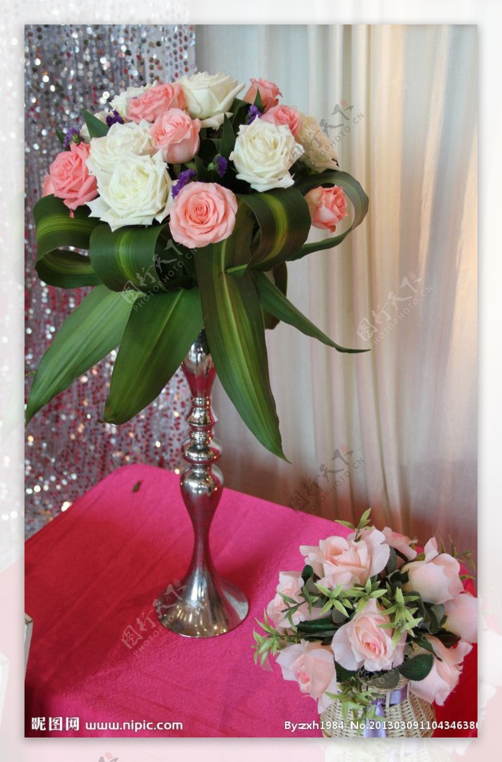 豪华婚礼鲜花设计图片