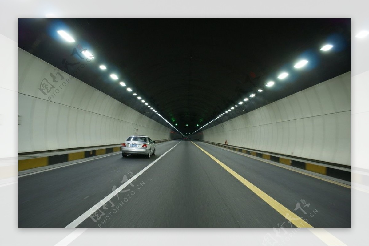 高速公路LED隧道灯斯派克光电图片