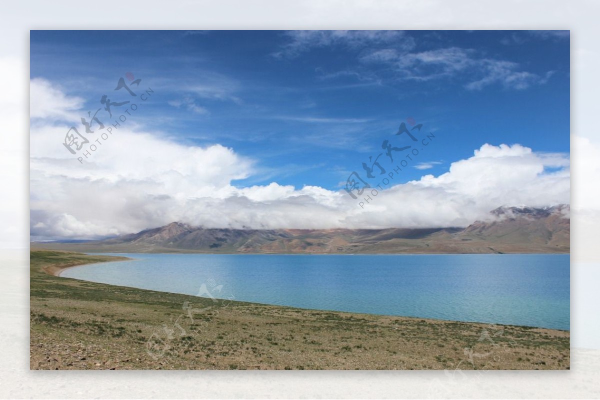 圣湖风景图片