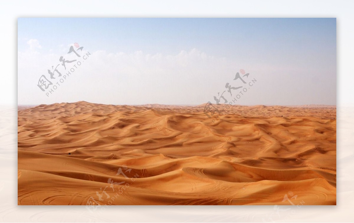 阿拉伯沙漠图片