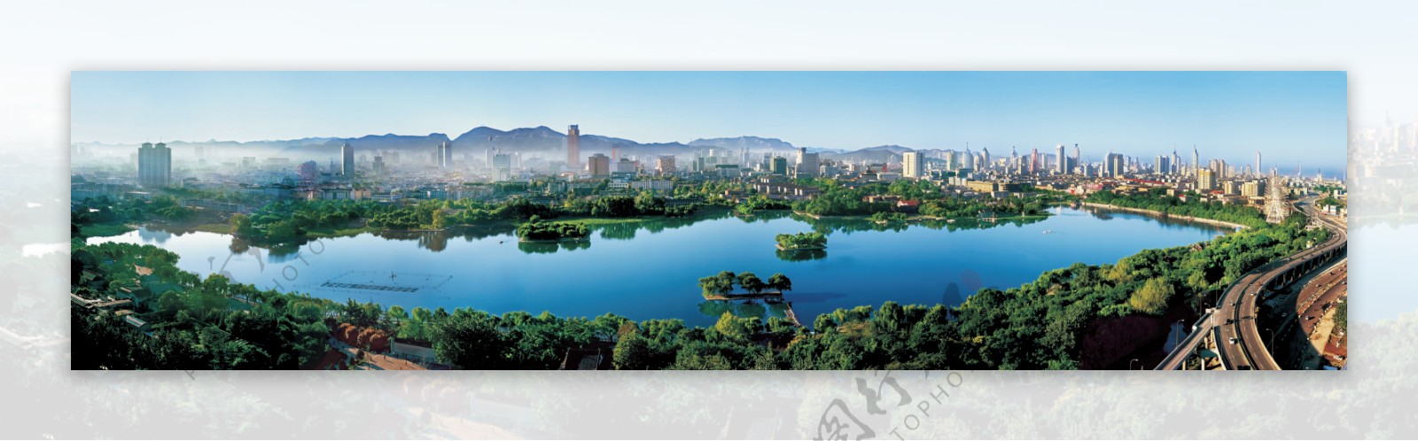 大明湖全景图片