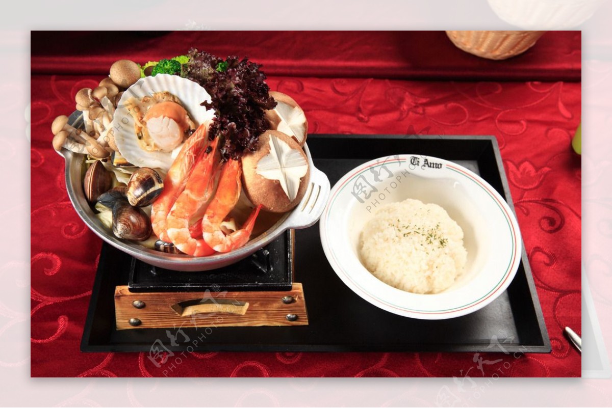 咖喱海鲜锅图片