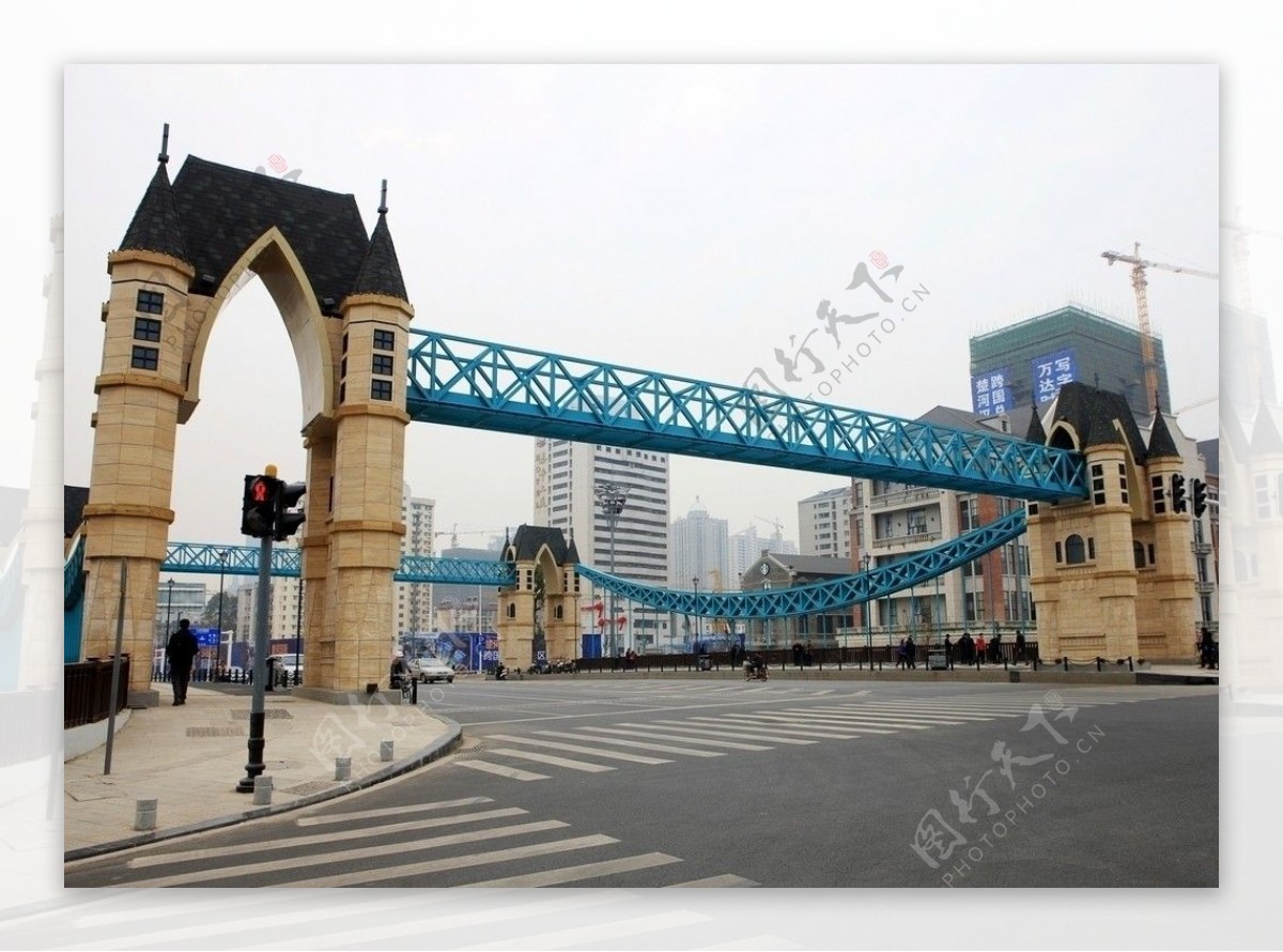 汉街大桥图片