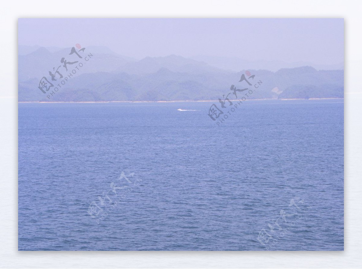 千岛湖的湖水图片