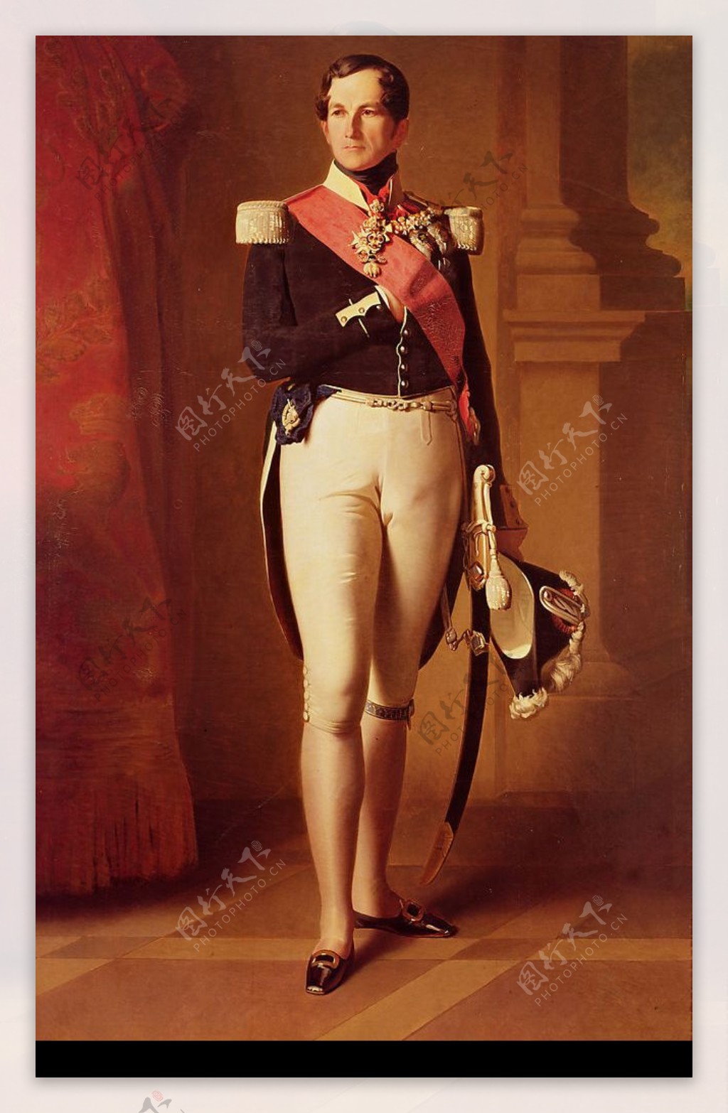 拿破仑油画立像军装军刀图片