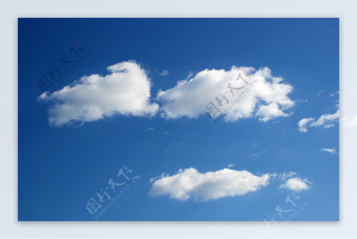 蓝天白云一图片