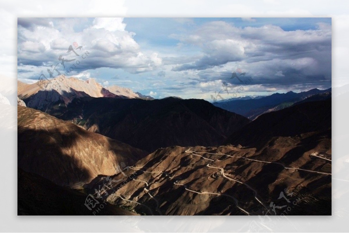 西藏大山图片