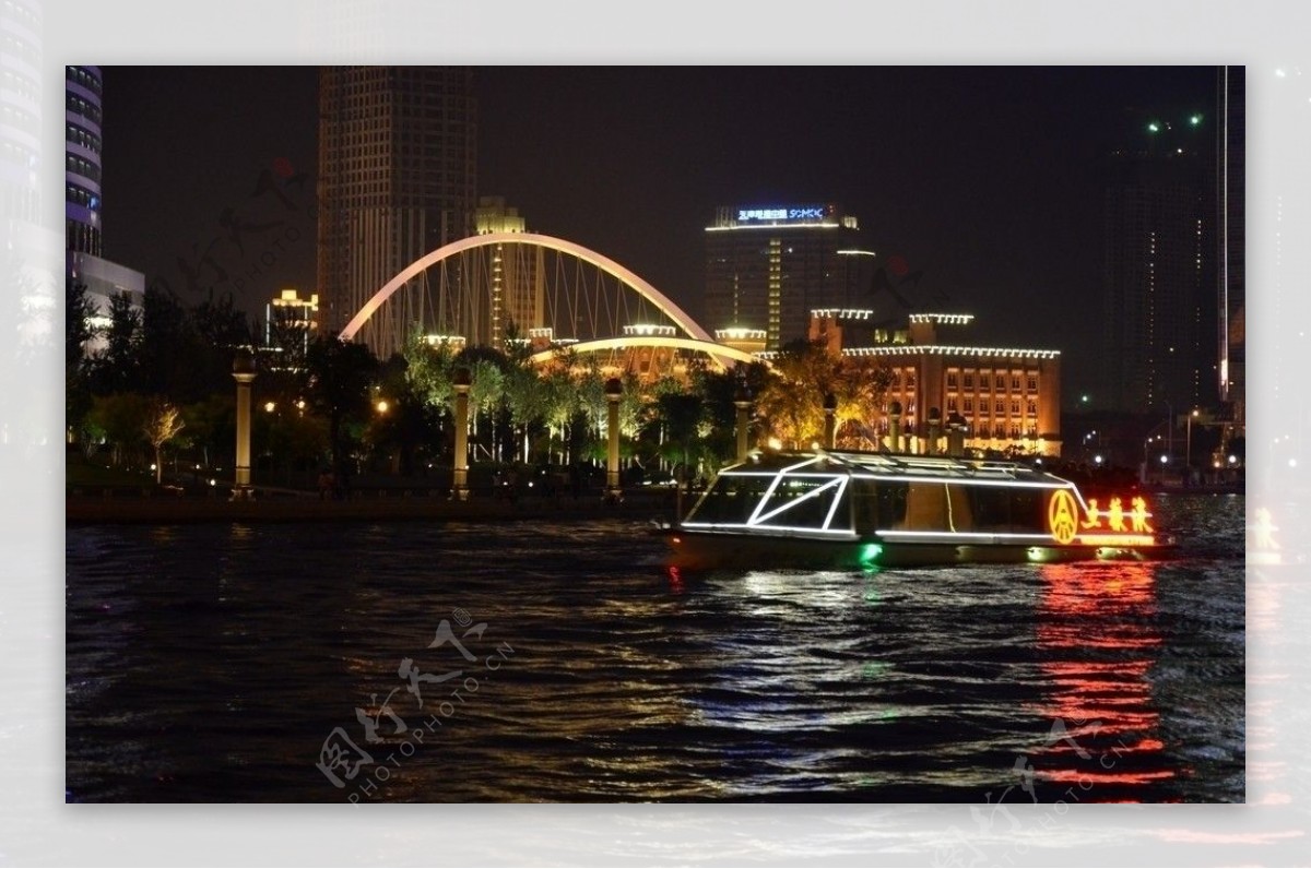 海河夜色图片