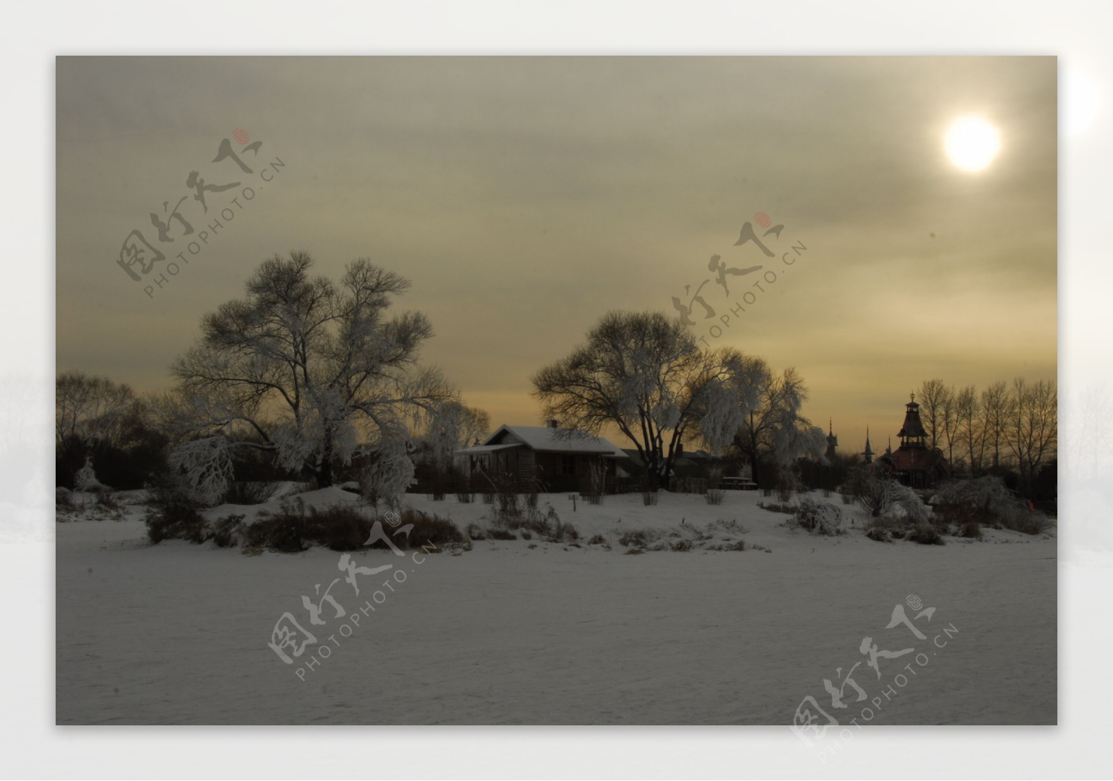 伏尔加庄园冬季黄昏图片