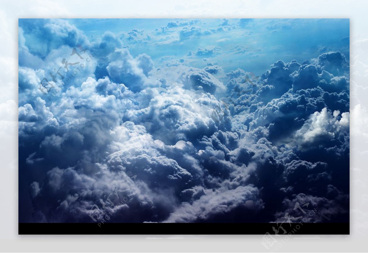 茂密的云层图片