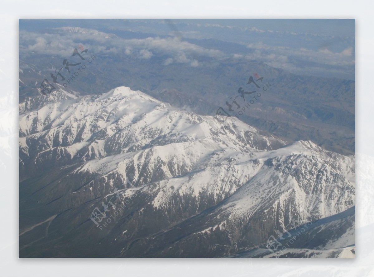 天山雪景图片素材-编号11409892-图行天下