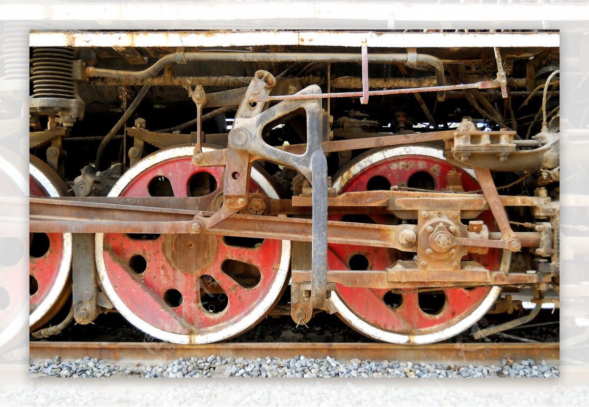 蒸汽机车主轮特写图片