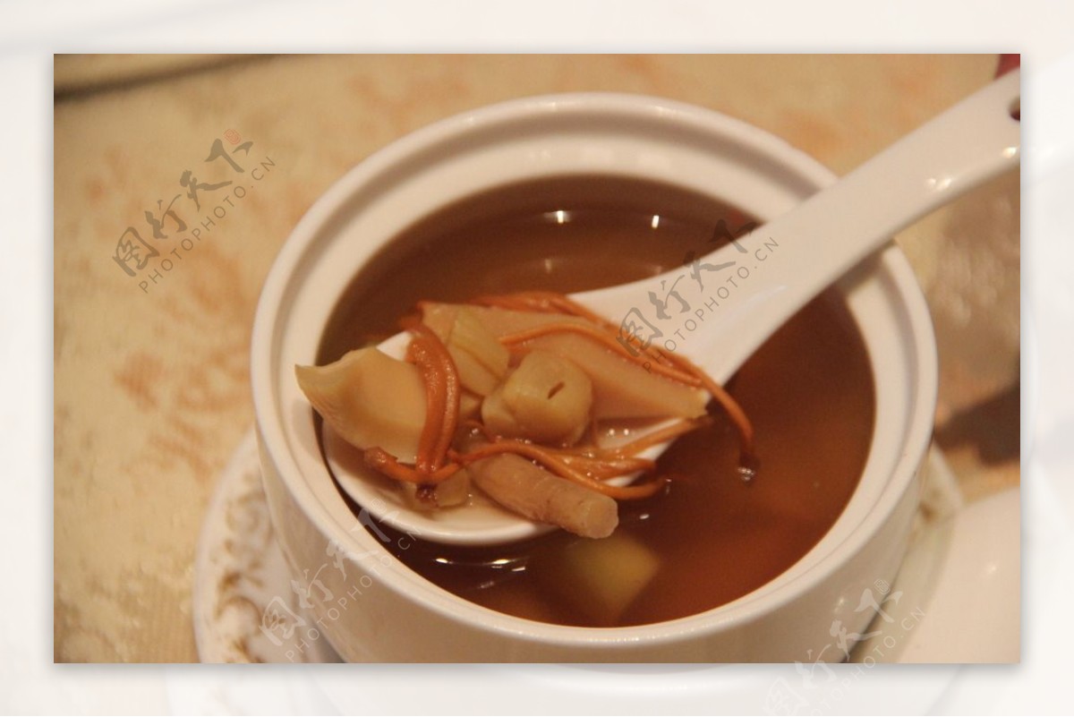 汤煲虫草花炖响螺图片