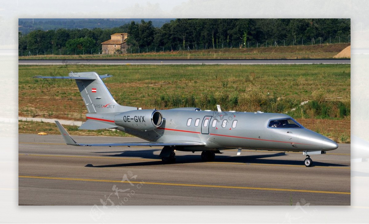 庞巴迪Learjet40公务机图片