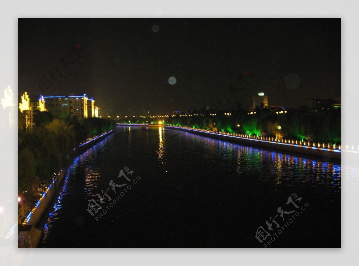 杨州护城河图片
