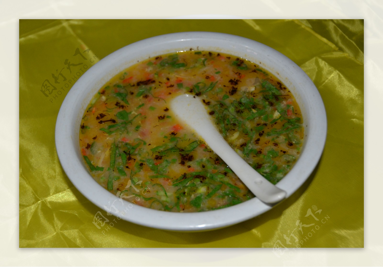 家常紫菜蛋花汤的做法 方便又不失营养的汤谱|虾米|紫菜|蛋花汤_新浪新闻