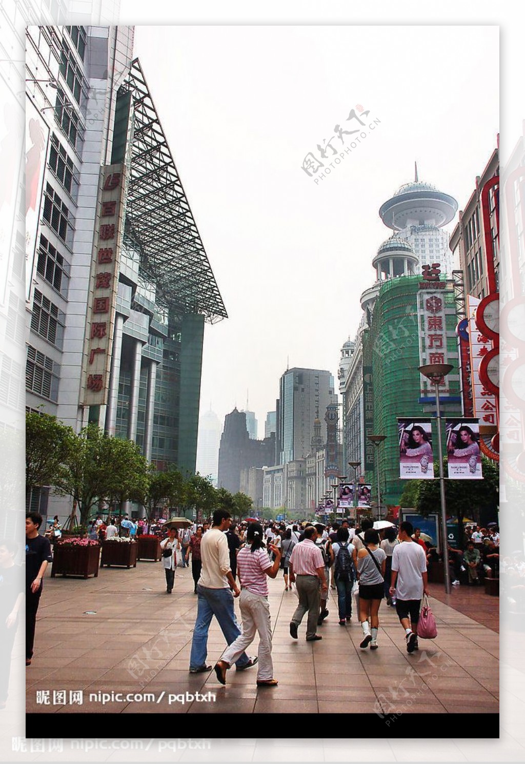 上海南京路步行街1图片