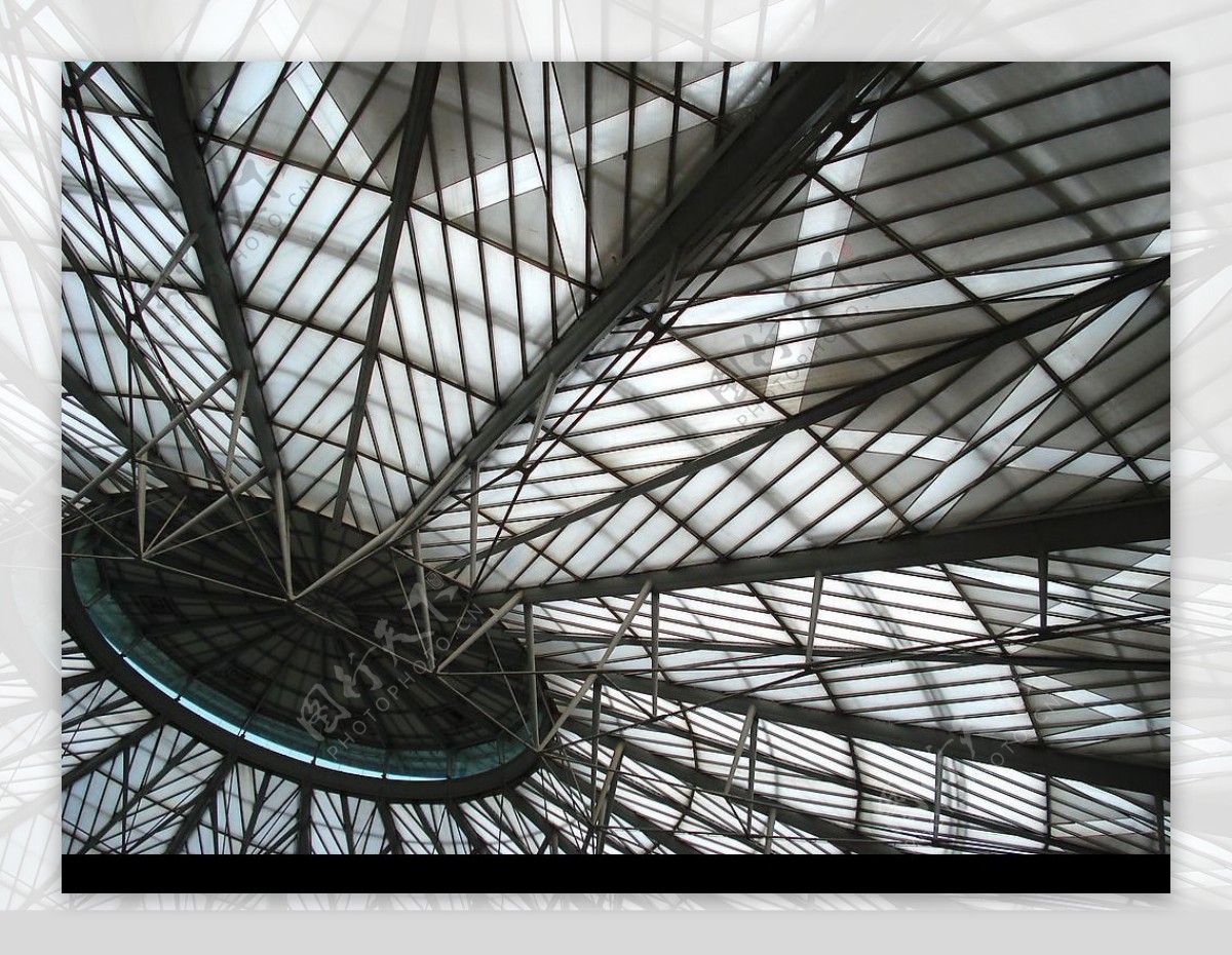 上海火车站顶棚的艺术效果图片