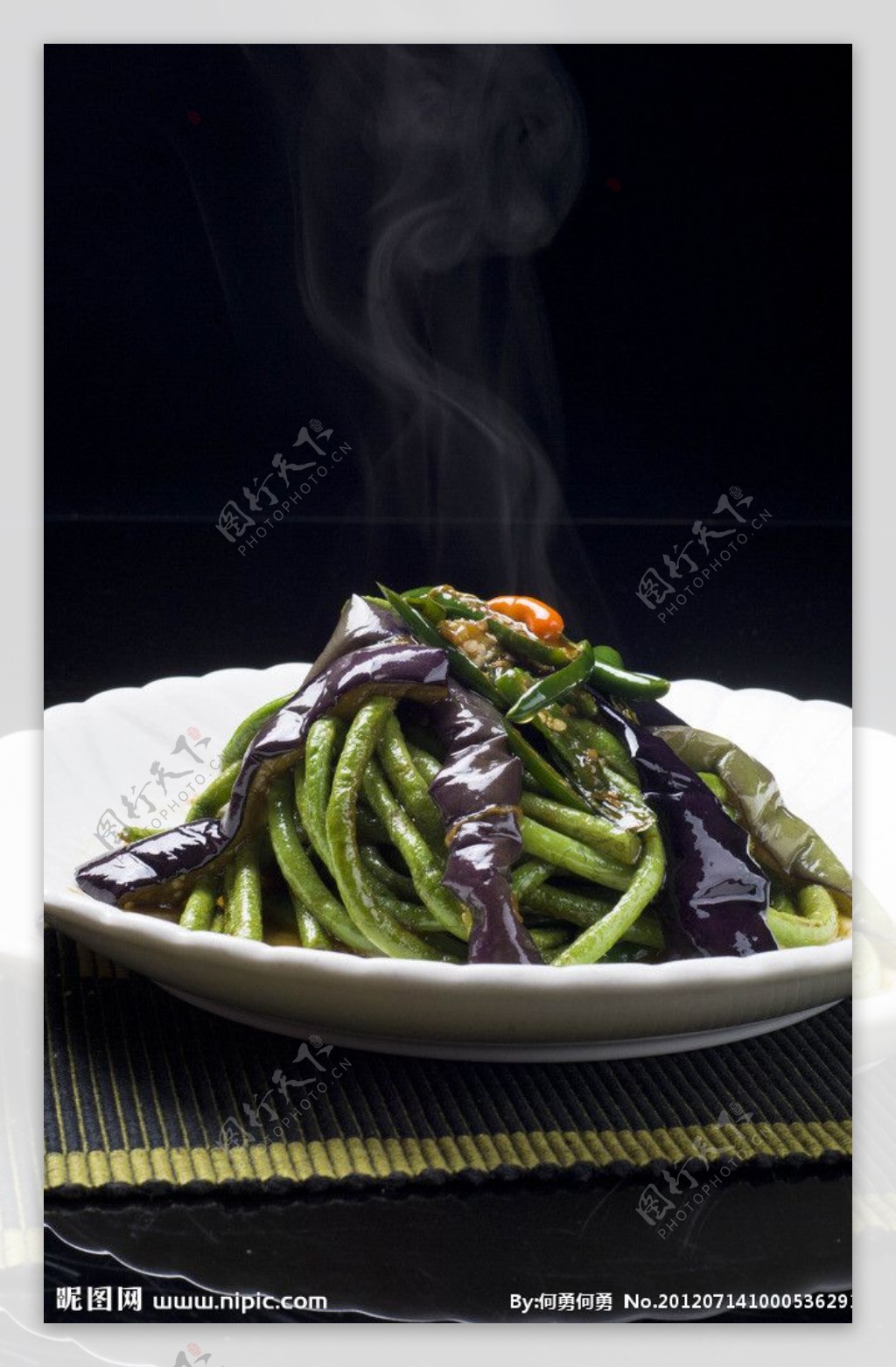 紫茄长豇豆图片