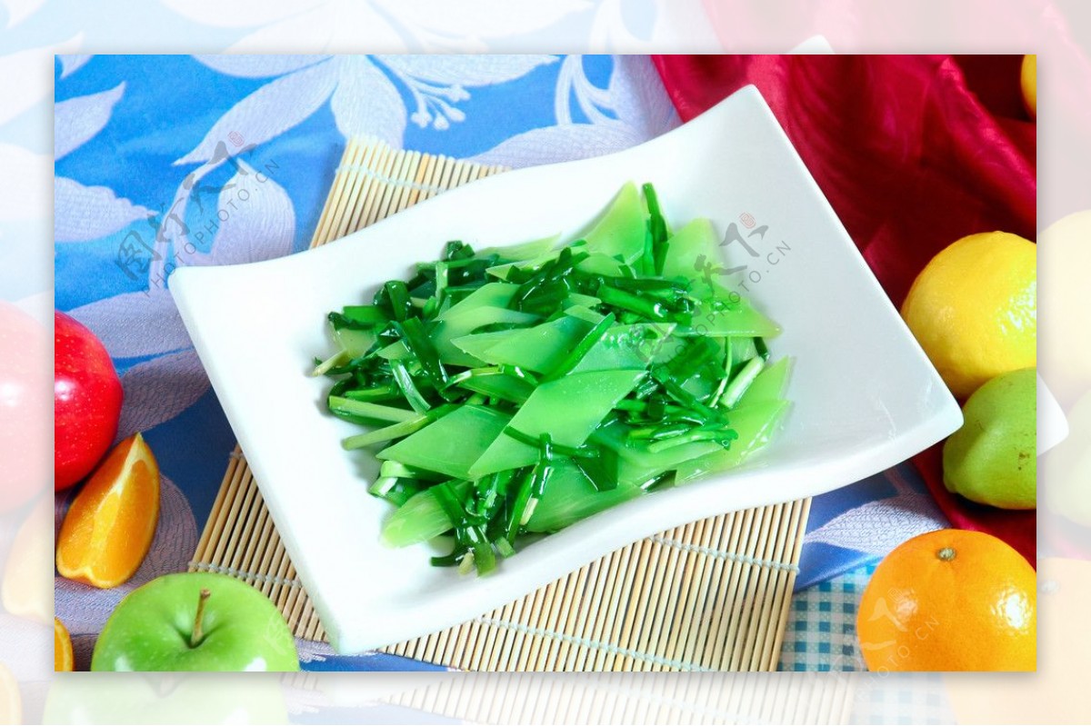 韭菜炒莴笋片图片