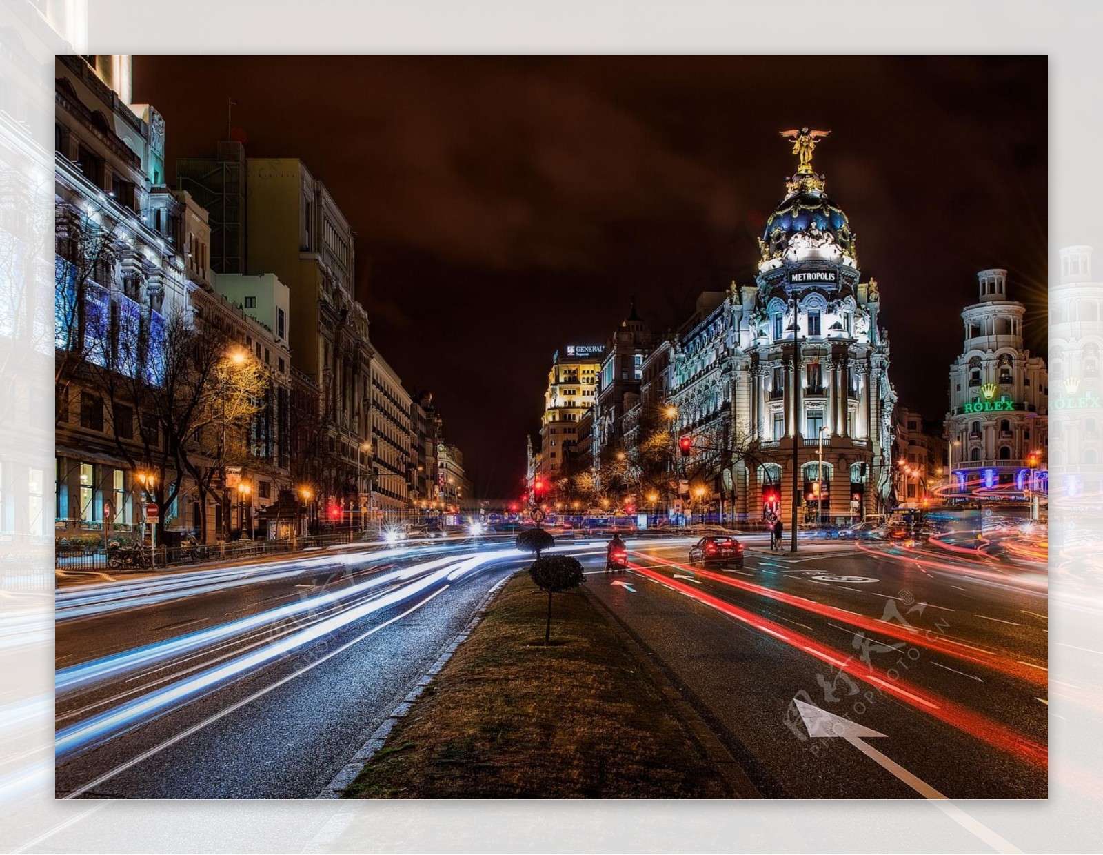 马德里夜晚街景图片