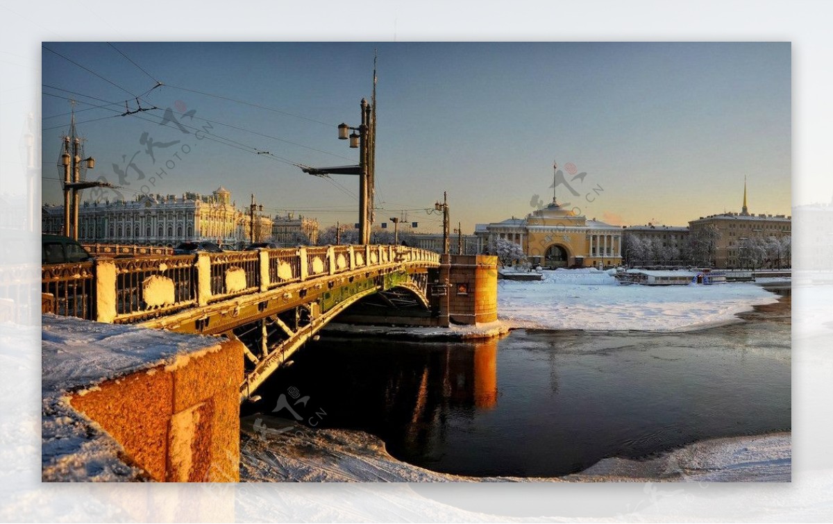 圣彼得堡冬季清晨图片