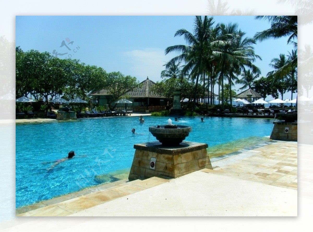 巴厘岛港丽酒店游泳池图片