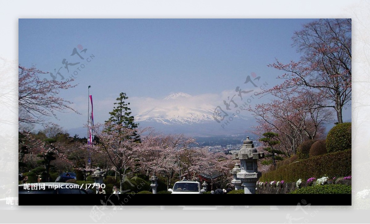 平和公园眺望富士山图片