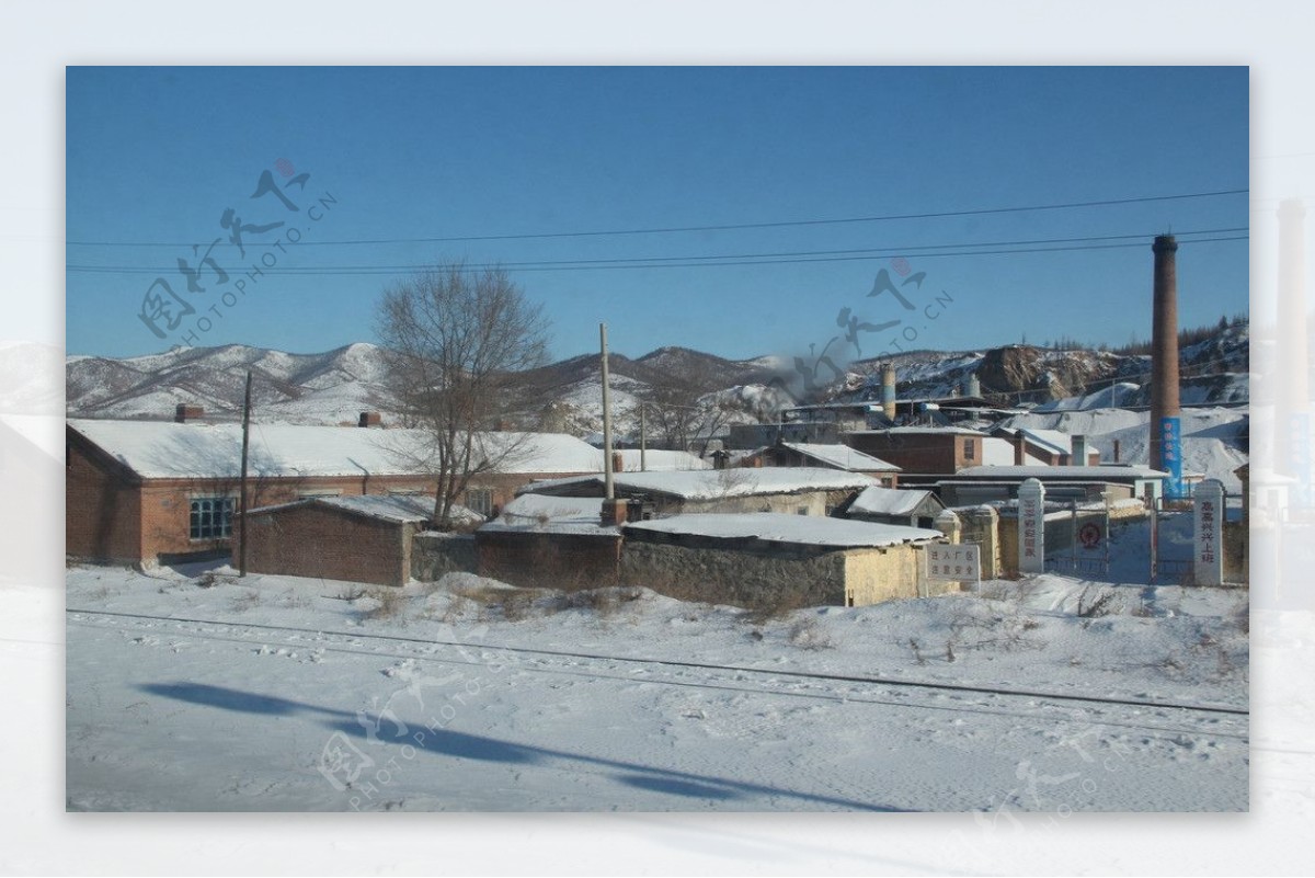 农村雪景图片