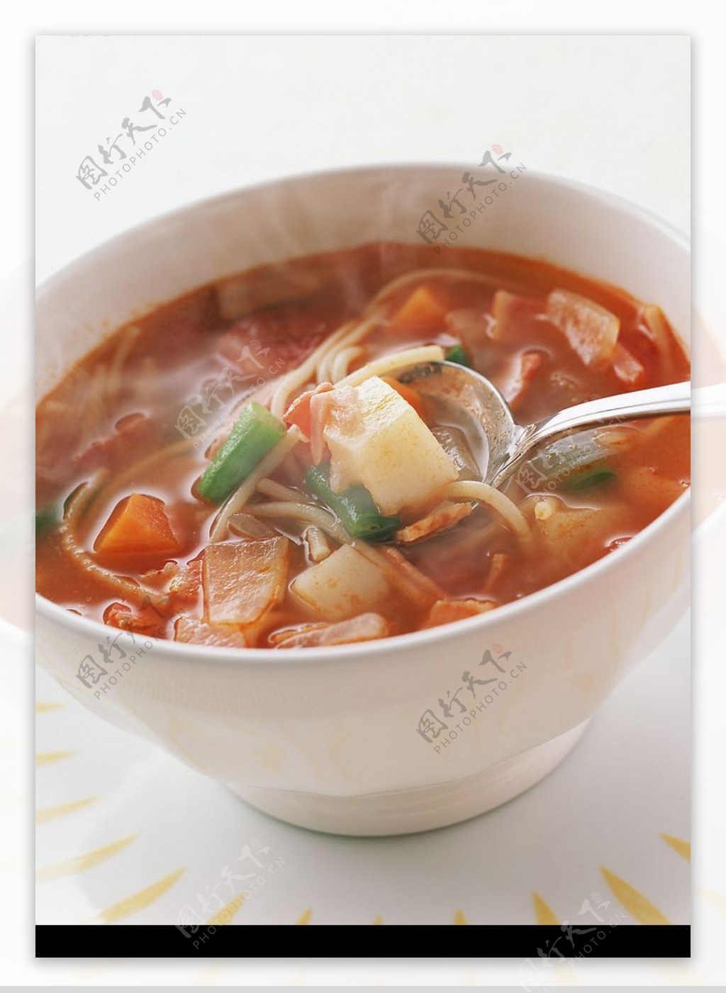 红萝卜汤图片
