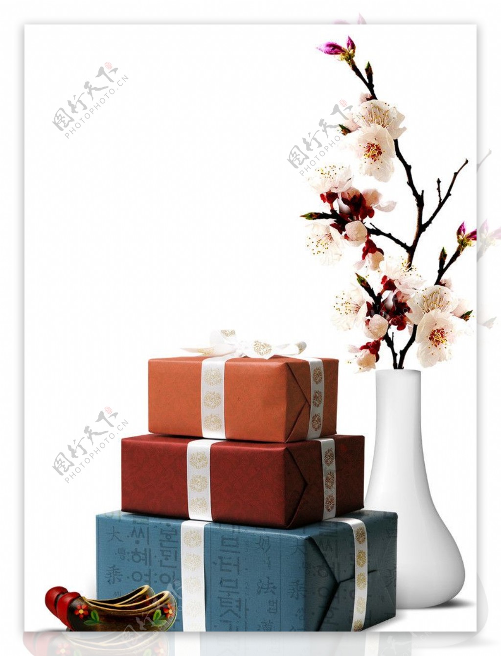 礼物盒花瓶高清PSD图片