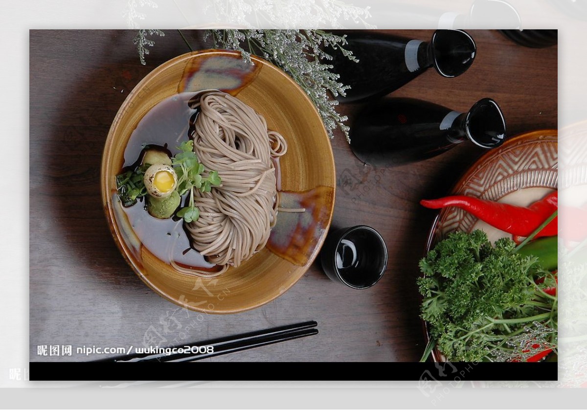日式青芥荞麦面图片