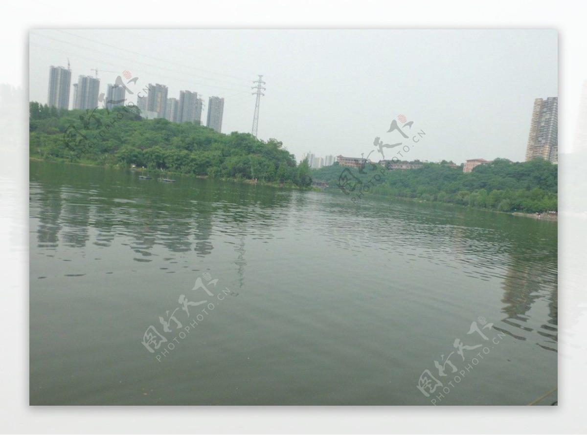 湖面风景图图片