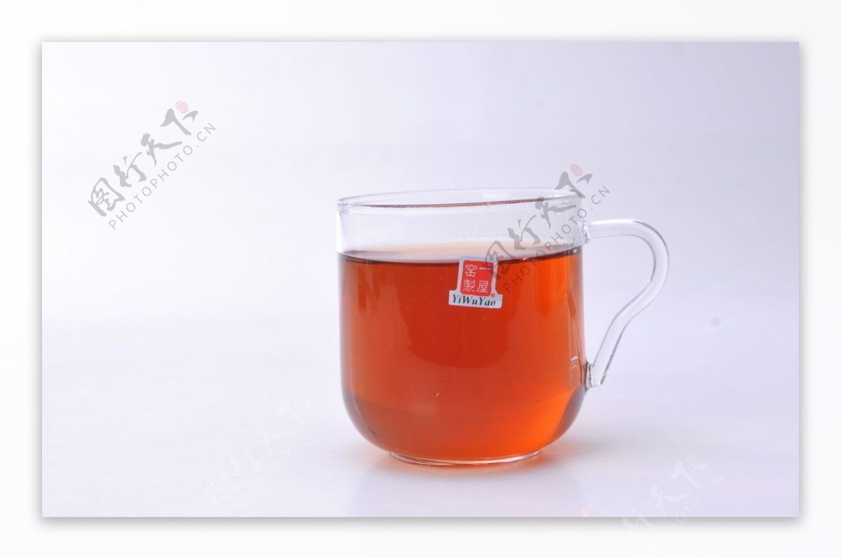 红茶泡茶图片