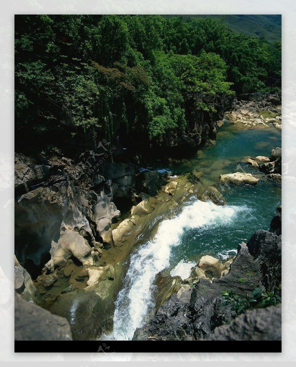高清风景照清溪自然12瀑布图片